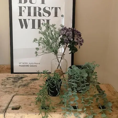 Agrilia Maison Razáta Buitenkant foto