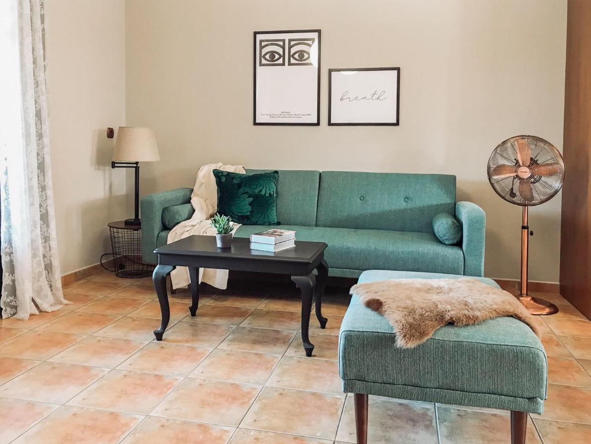 Agrilia Maison * Razata